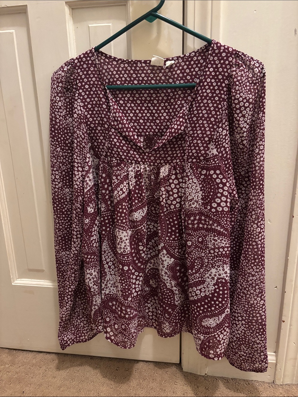 GAP Purple and White Paisley Dot Long-Sleeve Top
